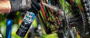 Muc-Off Disc Brake Cleaner – jarrupuhdistusaine pyörälle
