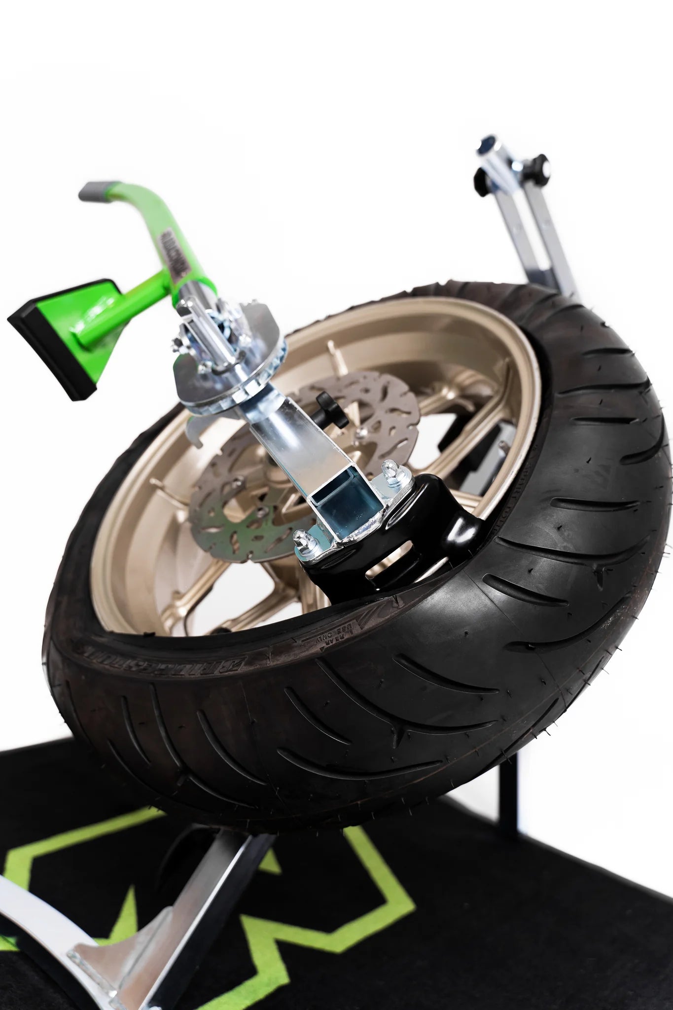 Rabaconda Street Bike Tire Changer