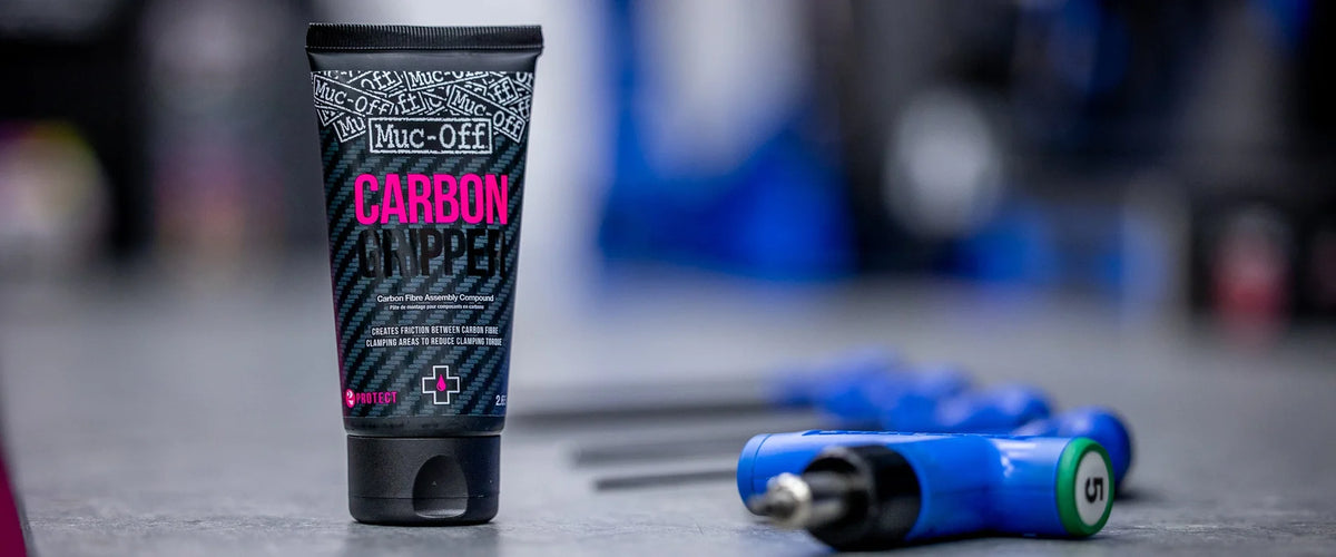 Muc-Off Carbon Gripper 75 g – hiilikuituosien asennustahna