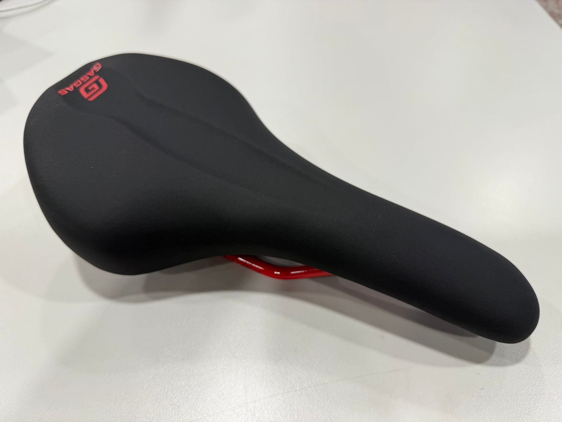 GASGAS MTB polkupyörän satula